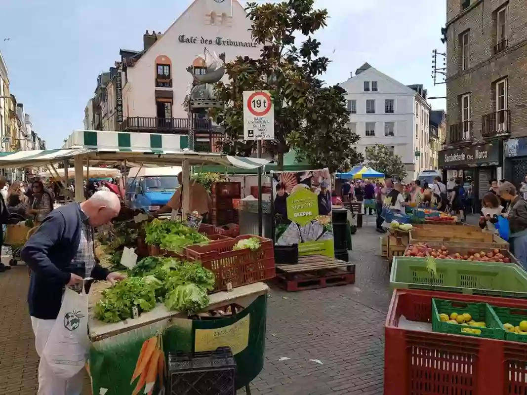 Marché de Dieppe - Café des Tribunaux - Restaurant Dieppe - bien manger DIEPPE